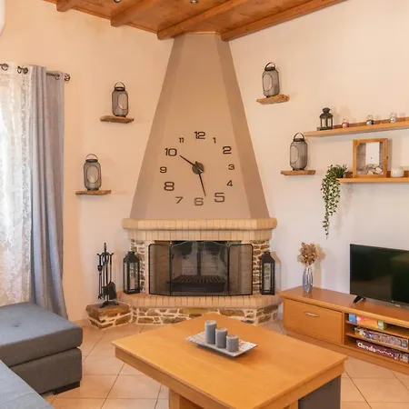 بيت للعطل Family Holiday 'arokaria' Skaládhos